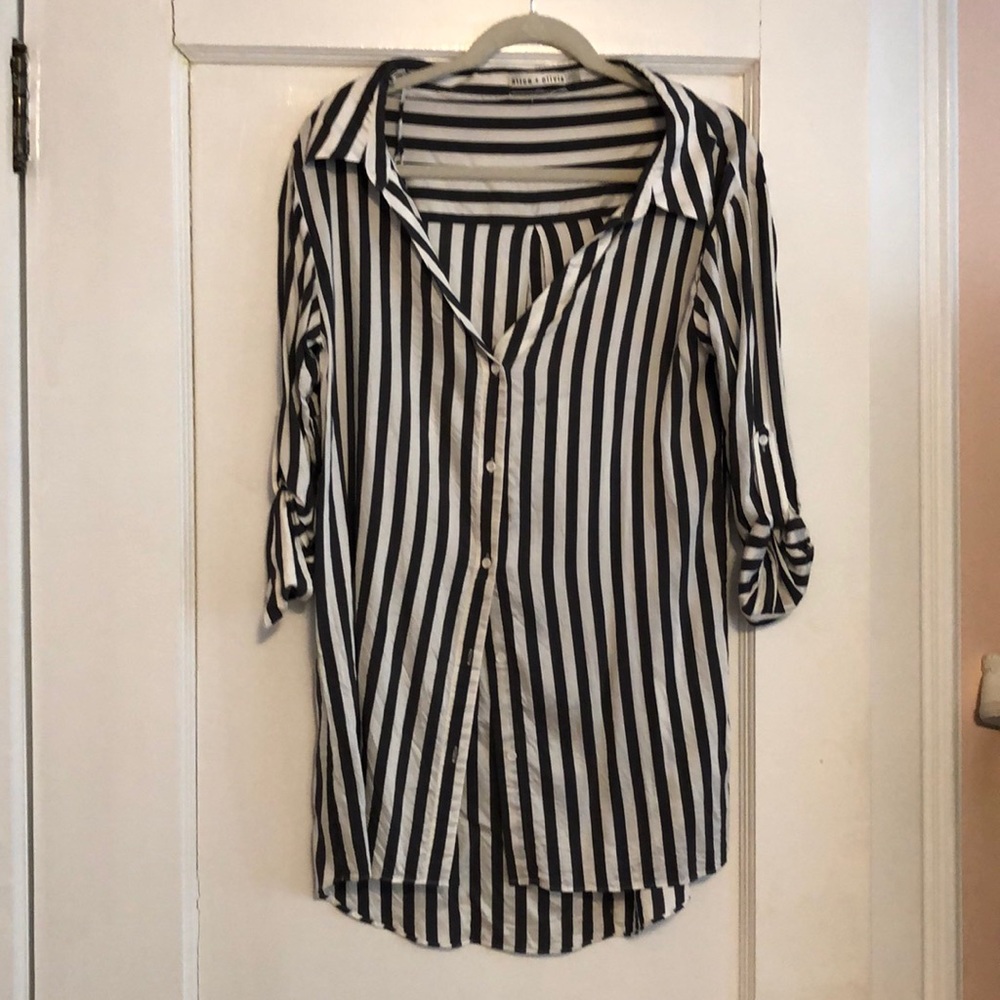 Alice and Olivia striped button down never worn
